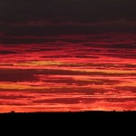 Tag 8 - Der Sonnenaufgang hat eine Ewigkeit gedauert und den Himmel in viele verschiedene Farben getaucht.